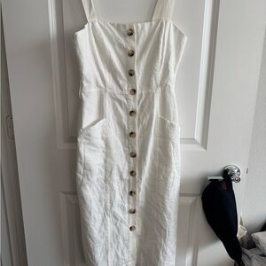 Forever 21 White Sleeveless Sheath Midi Dress